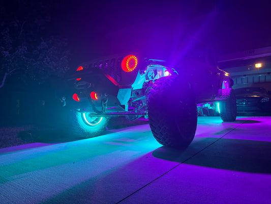 Truck or Jeep with rgbw wheel lights