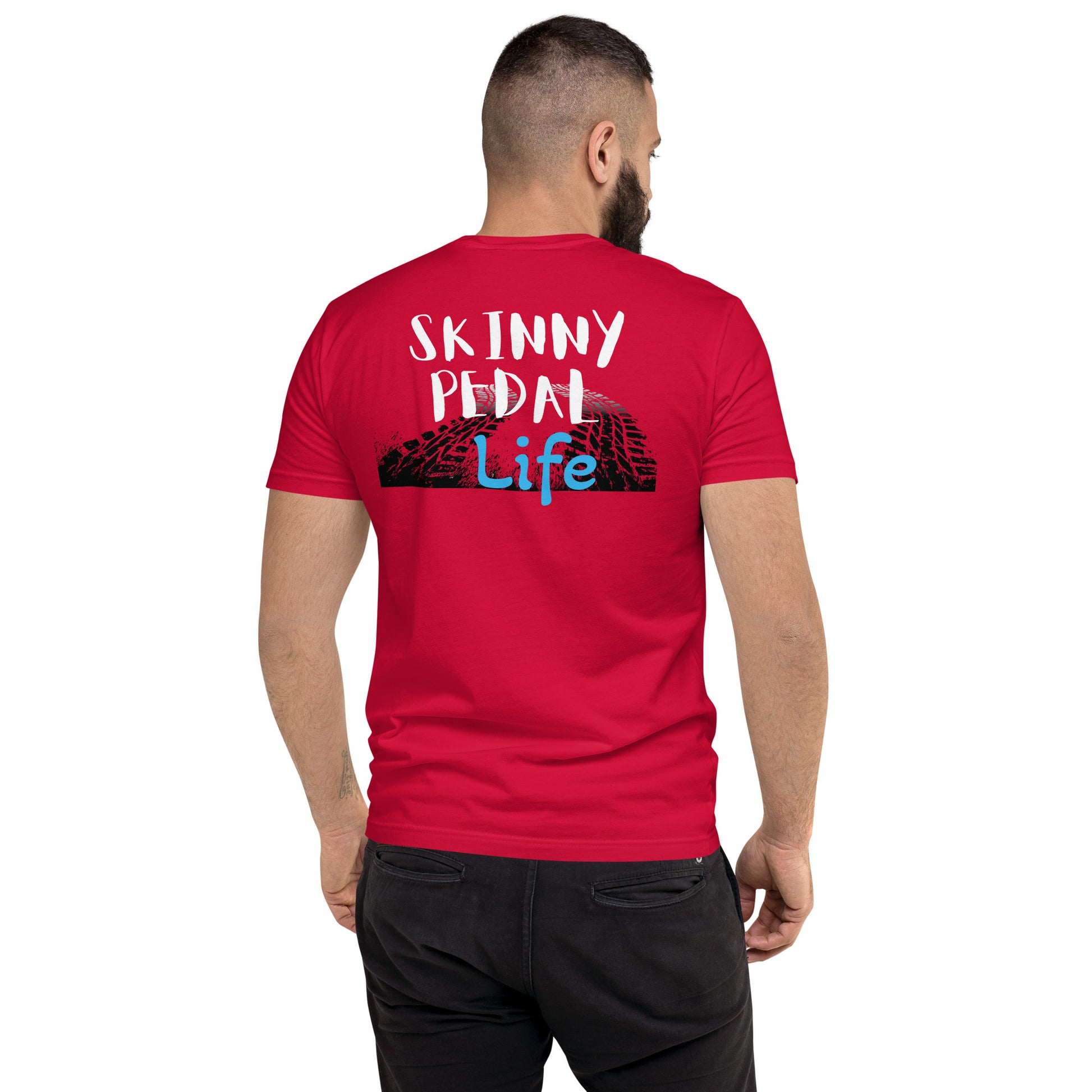 a man wearing a red shirt that says skinnyy pedant life