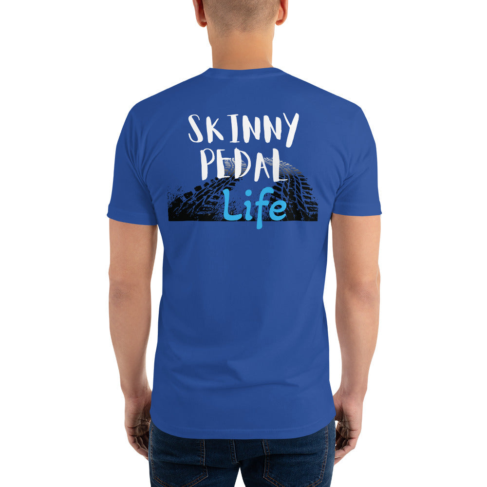 a man wearing a blue shirt that says skinny peda life